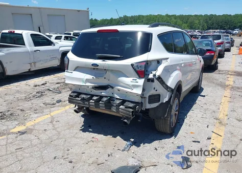 2018 Ford Escape Se из США, поврежденный, VIN 1FMCU9GD6JUB45337